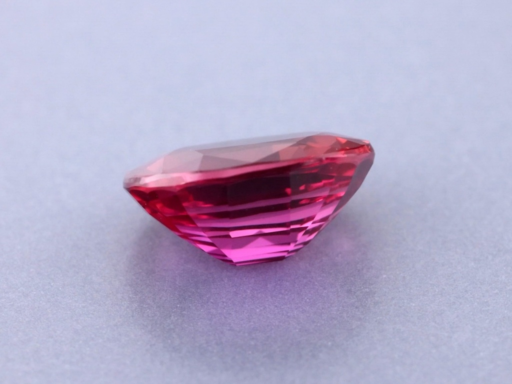 Mozambique Ruby 6.85x5.14mm Oval