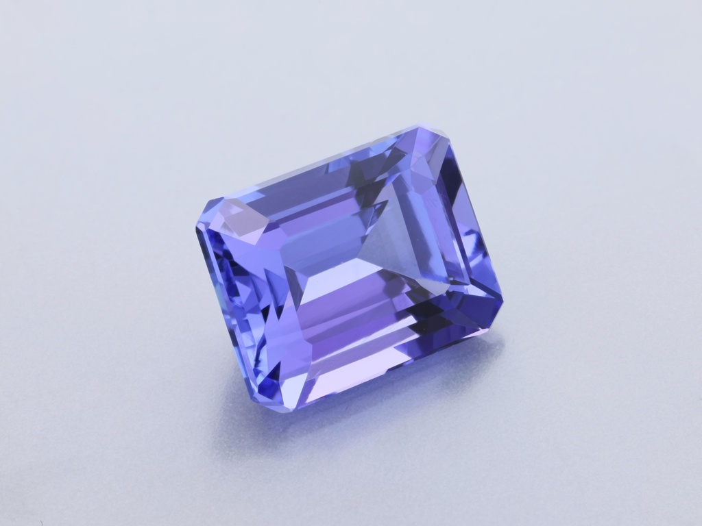 Tanzanite 9.1x7.1mm Emerald Cut