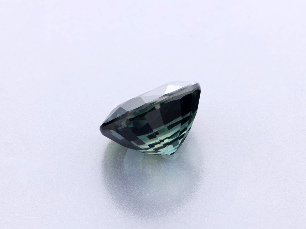 Parti Sapphire 7.59 x 6.82 x 4.57mm Oval