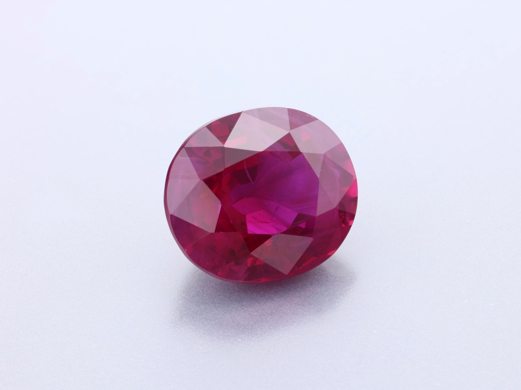Burmese Ruby 7.8x6.8mm Oval