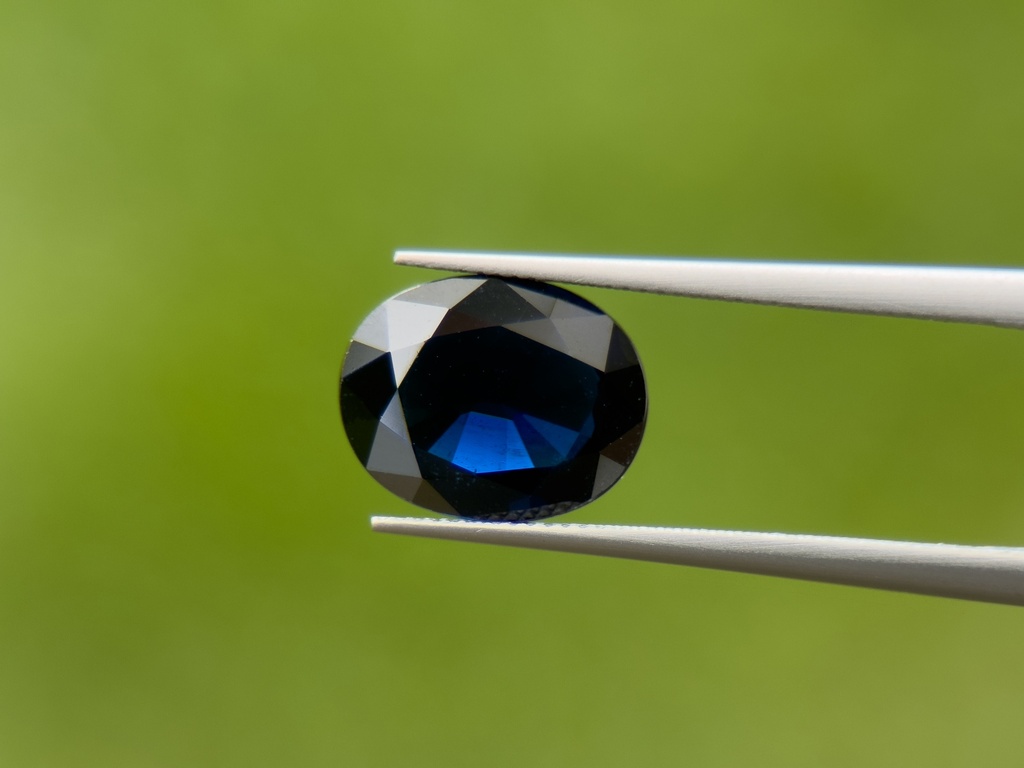 Australian Sapphire 9x6.9mm Oval Dark Blue