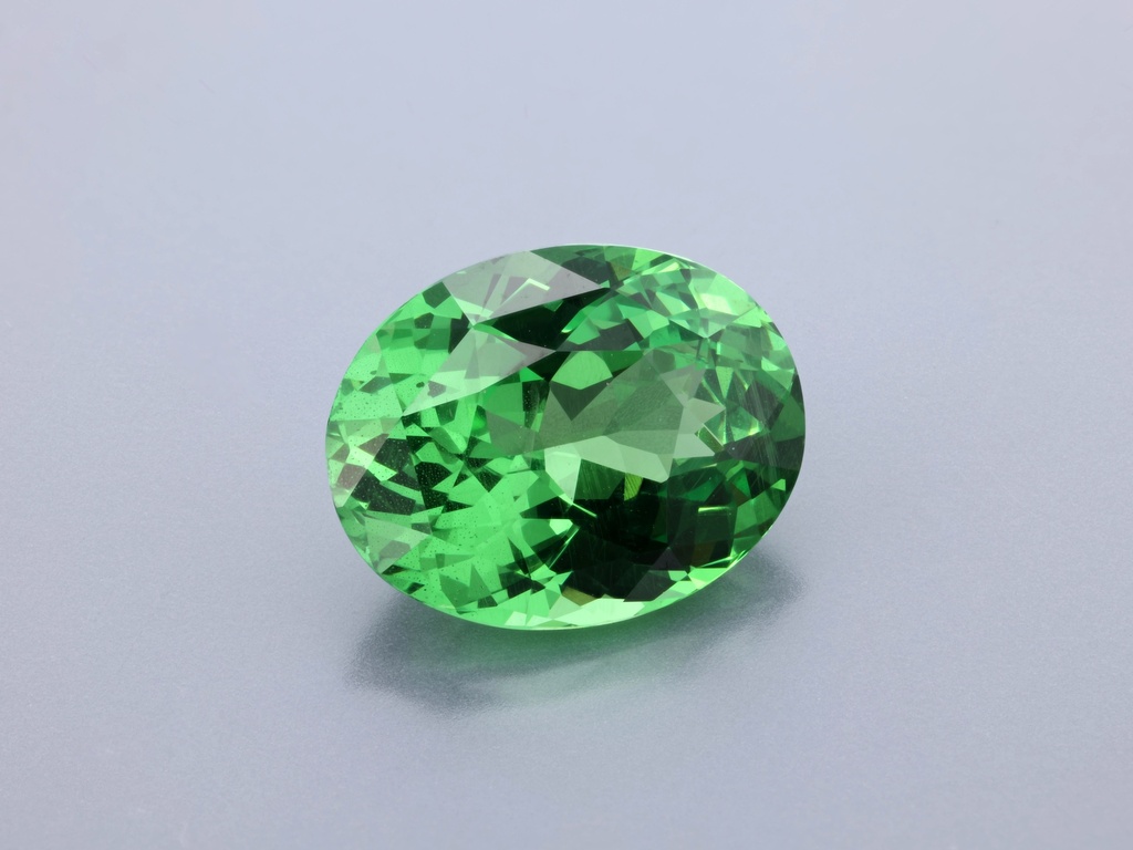 [GTVB1210X1] Tsavorite Garnet 12.2x9.5mm Oval