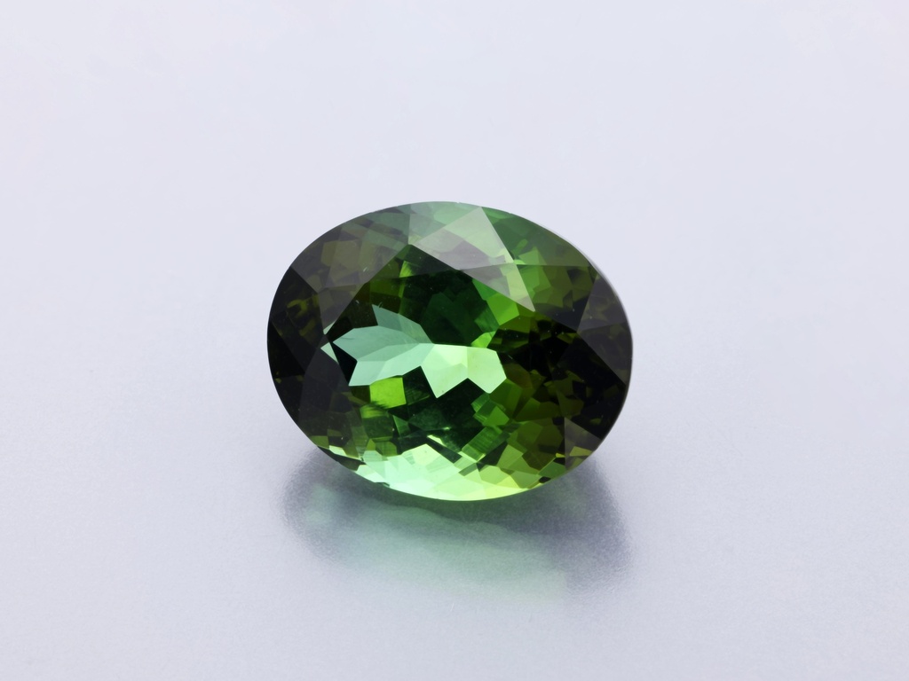 Green Tourmaline 10.2x8.15mm Oval