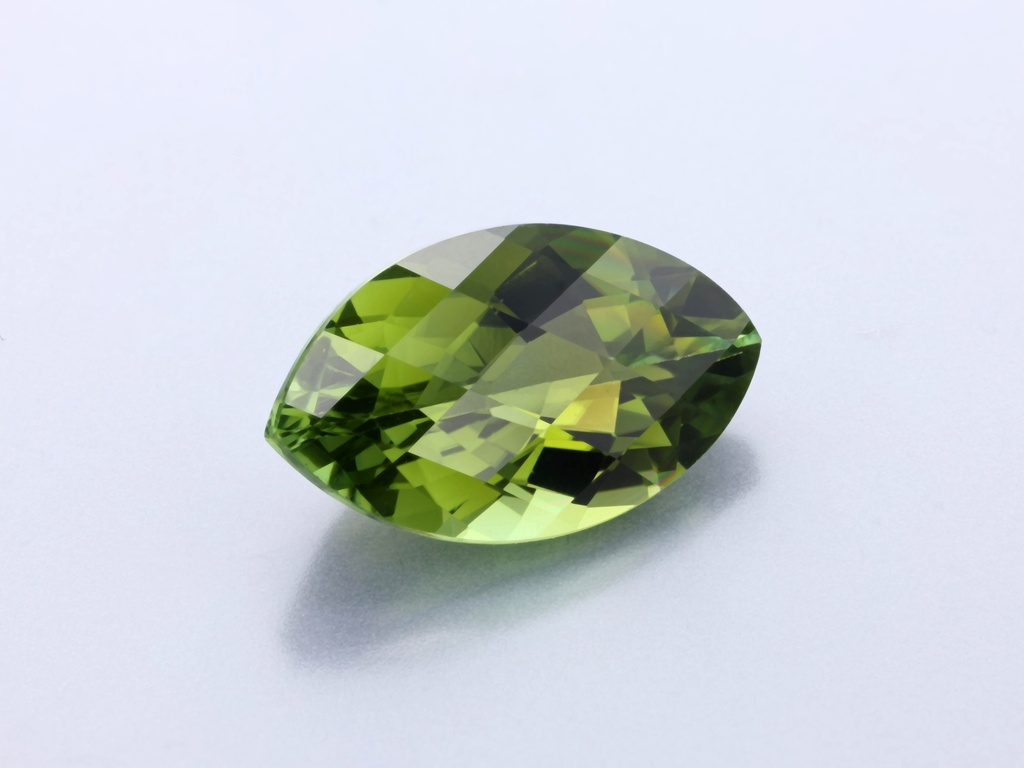 [UGMH1306X1] Green Tourmaline 13.4x8mm Marquise Chequerboard