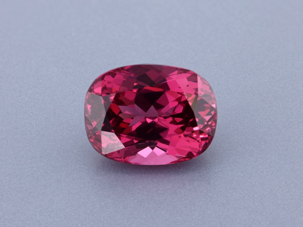 Spinel 8.7x6.6mm Cushion Pink Red