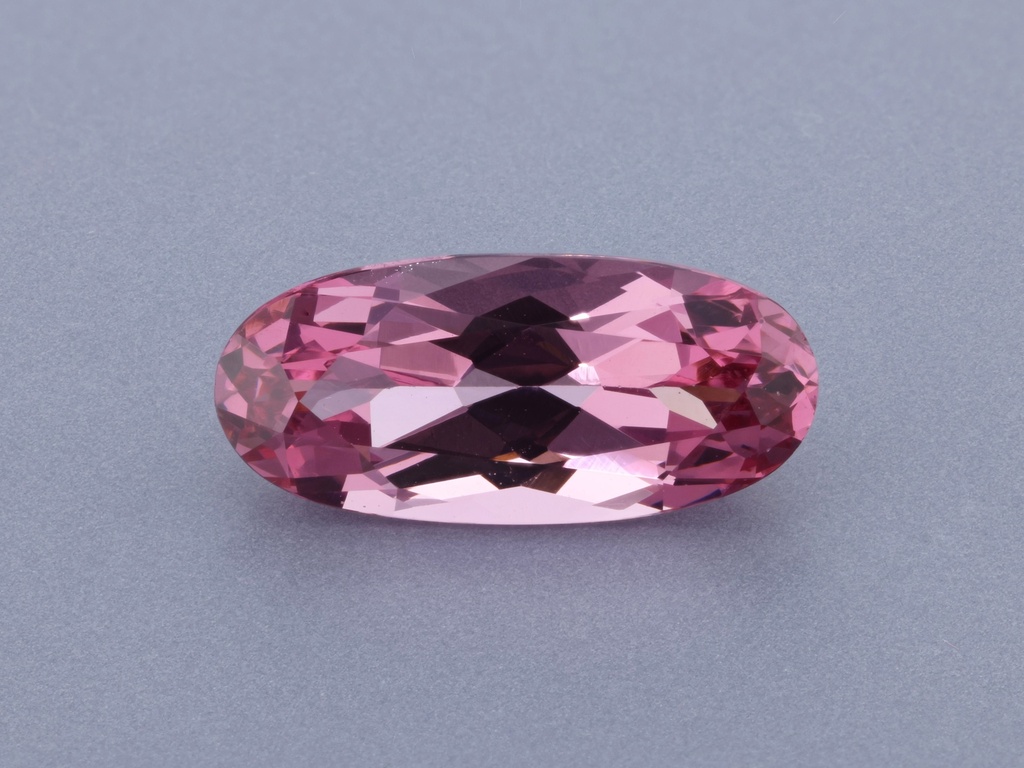 Spinel 10.85 x 4.87 x 3.66mm Oval Pink