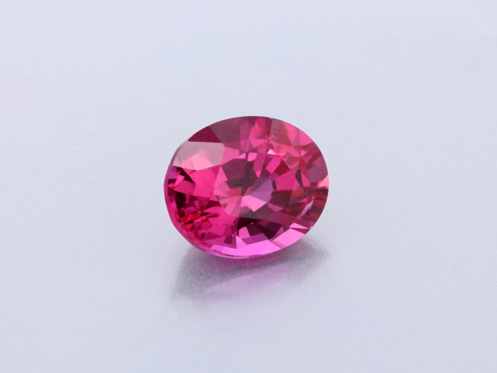 Ruby 5.21 x 4.36 x 2.19mm Oval