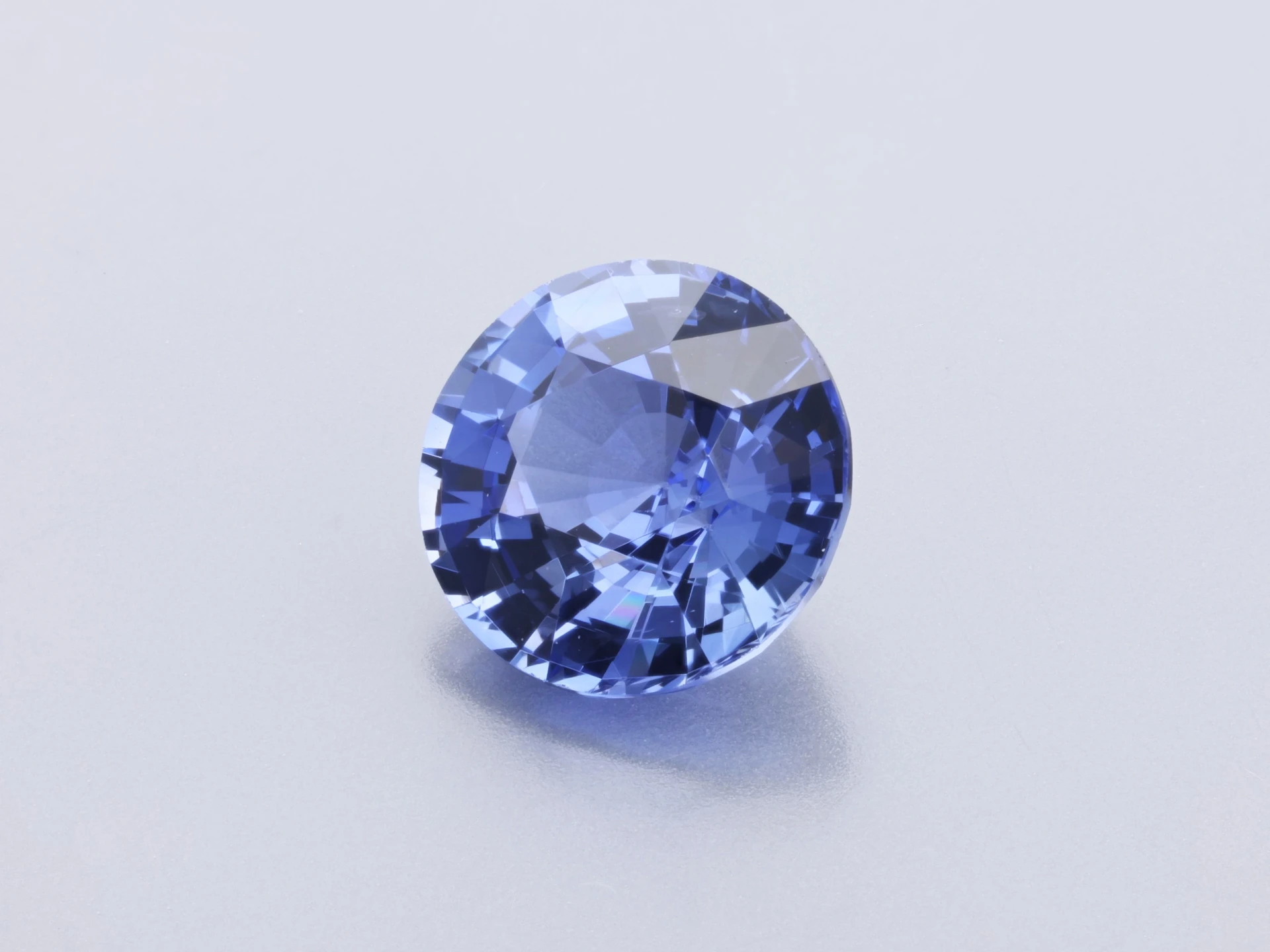 Ceylon Sapphire 6.00mm Round Light-Mid Blue