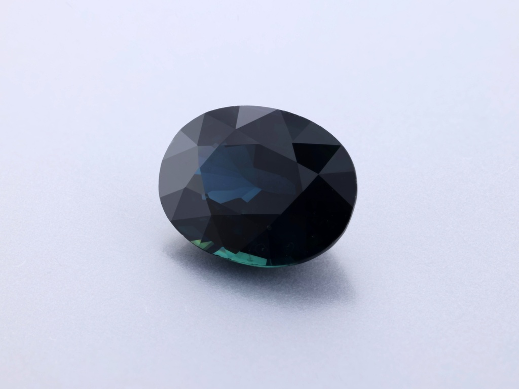 Australian Sapphire 7.9x6.1mm Oval Dark Blue