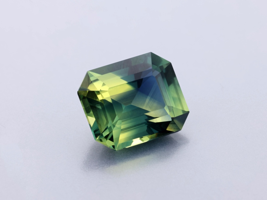 Parti Sapphire 7.90 x 6.00 x 3.68mm Emerald Cut