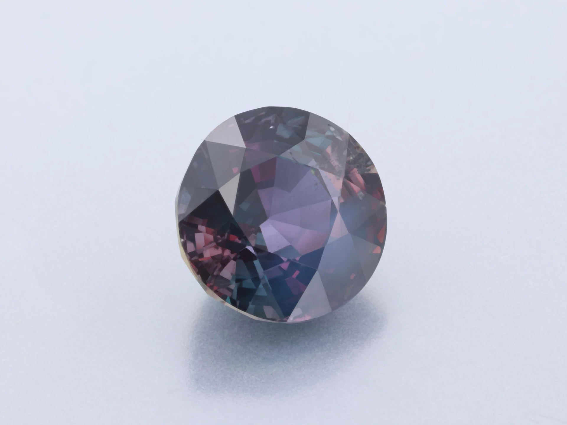Alexandrite 7.39 x 7.16 x 4.97mm Round