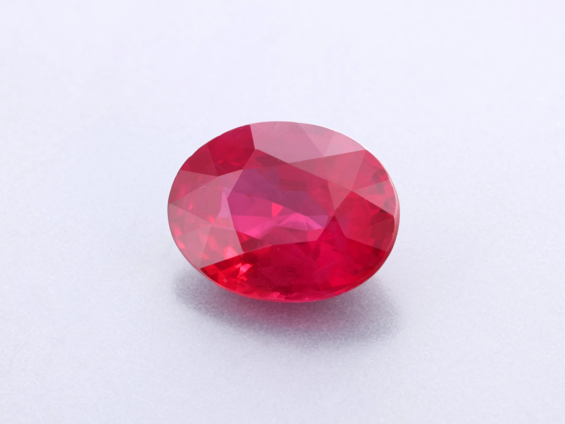 Ruby 6.90 x 5.30 x 3.30mm Oval Mid Red Burmese