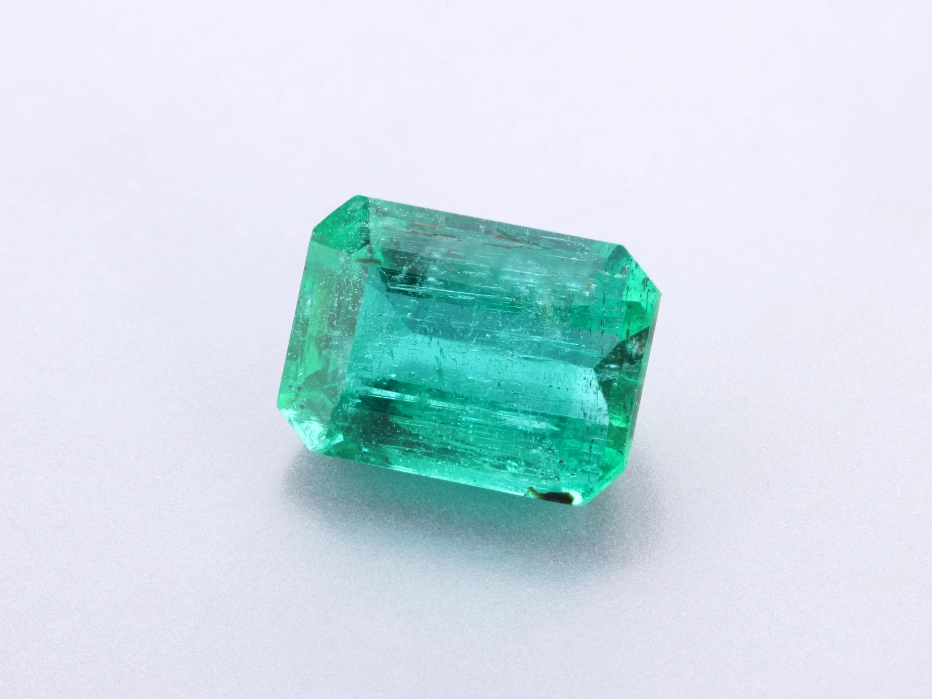 Zambian Emerald 6.9 x 5 x 3.8mm Emerald Cut