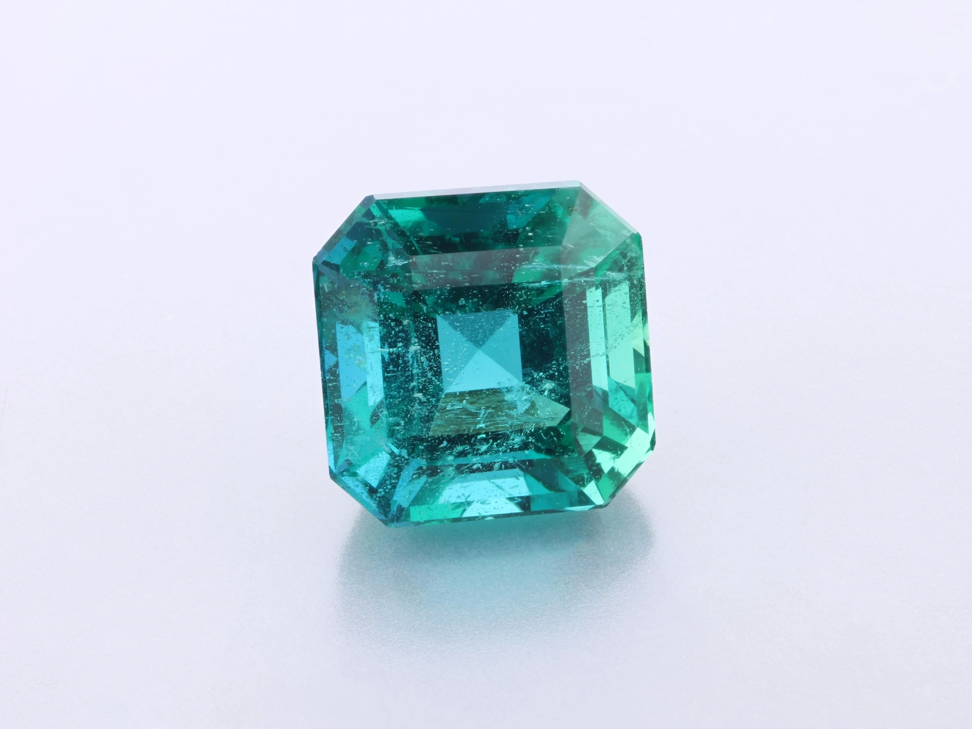 [BEOS0725X1] Zambian Emerald 7.38 x 7.36 x 5.65mm Square Emerald Cut