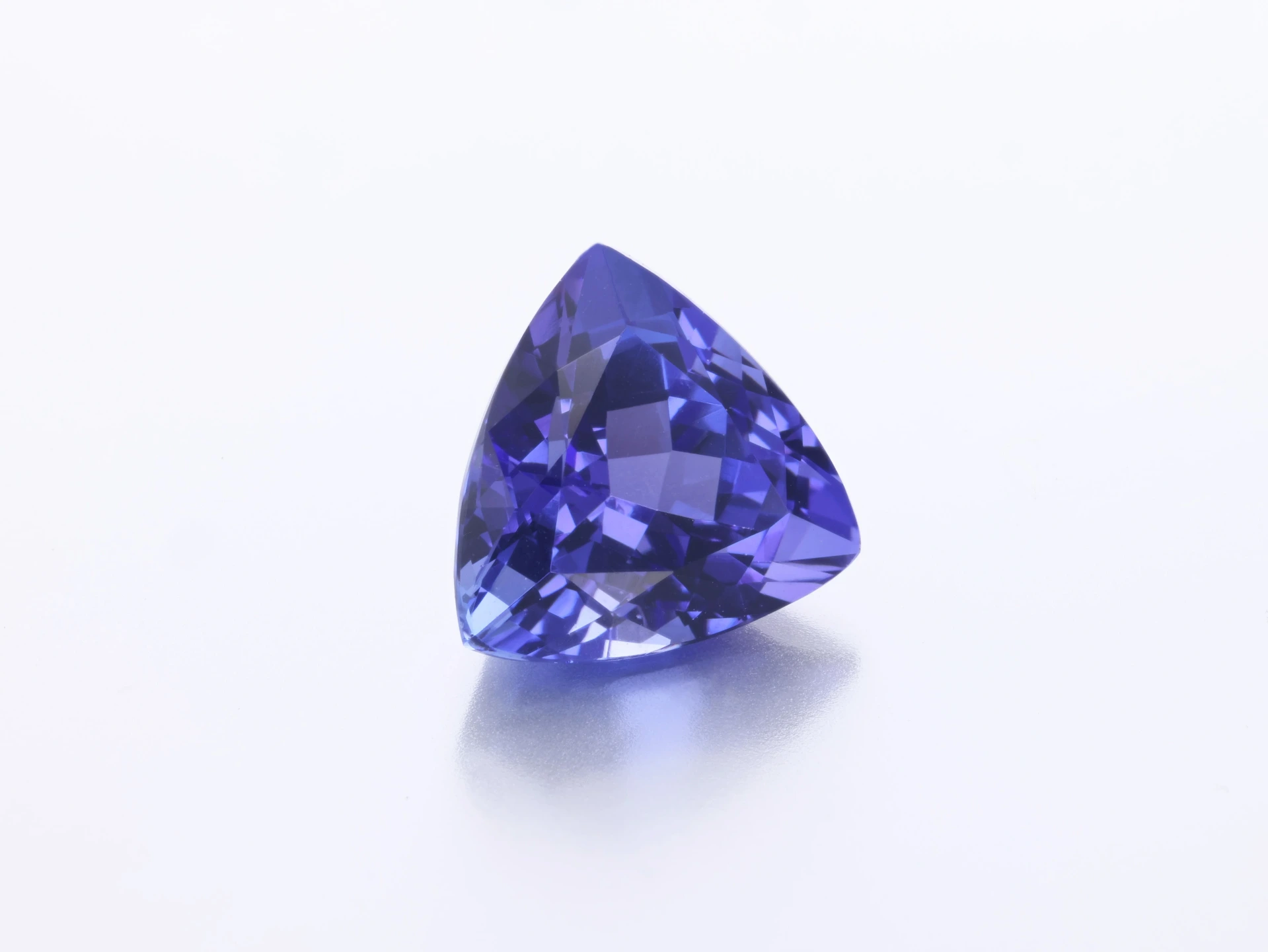 Tanzanite 7.93 x 7.80 x 5.26mm Trilliant