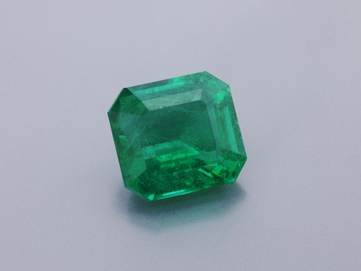 [BEOS1008X1] Zambian Emerald 10.06x9.24mm Emerald Cut