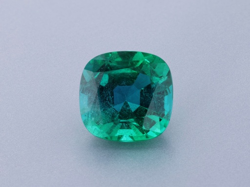 [BEAB0900] Zambian Emerald 8.81x8.63mm Cushion